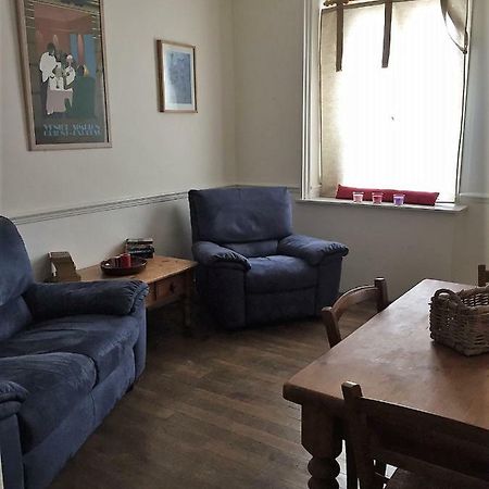 Le Petit Logement Apartment Pre-en-Pail-Saint-Samson ภายนอก รูปภาพ