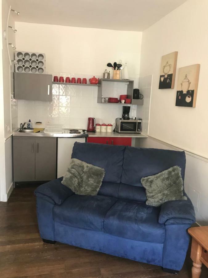 Le Petit Logement Apartment Pre-en-Pail-Saint-Samson ภายนอก รูปภาพ