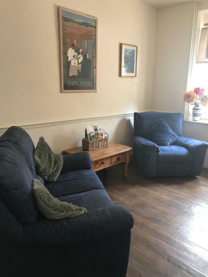 Le Petit Logement Apartment Pre-en-Pail-Saint-Samson ภายนอก รูปภาพ